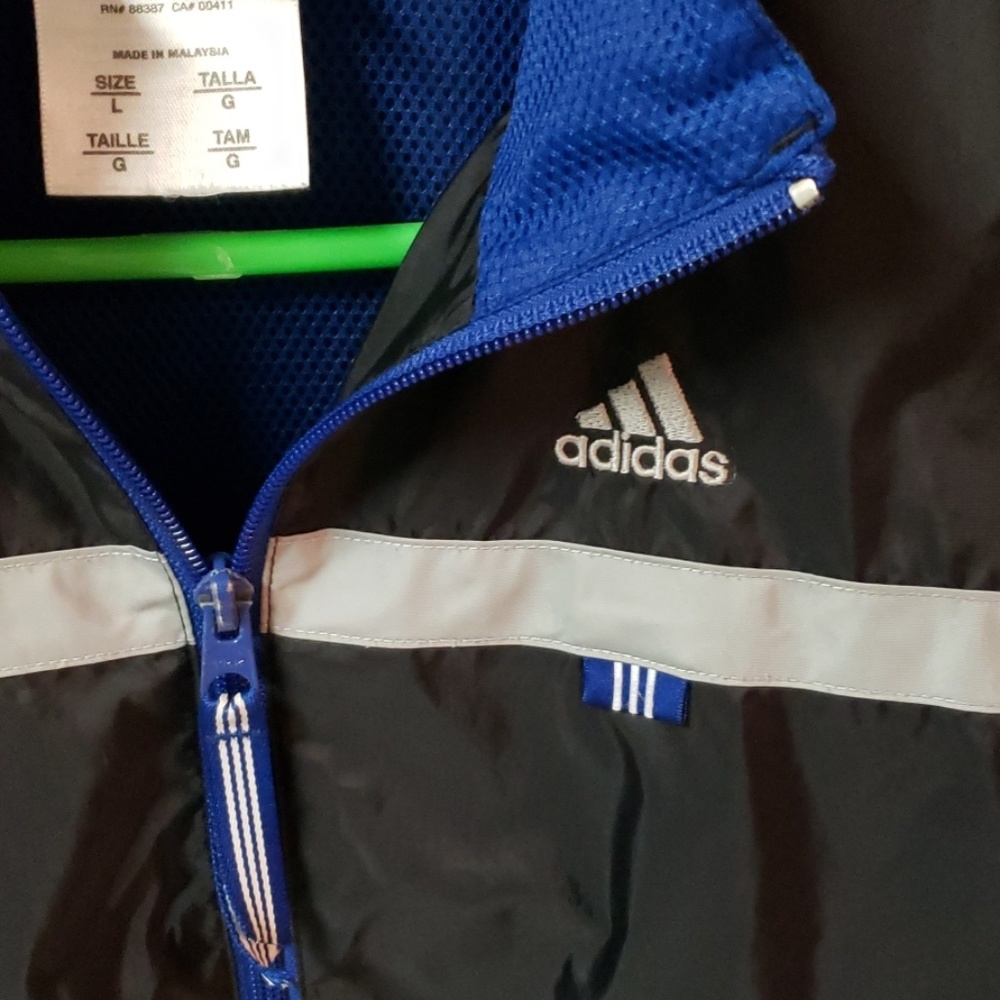 🎱Adidas 🎱 Throw Back Jacket - Picture 3 of 6